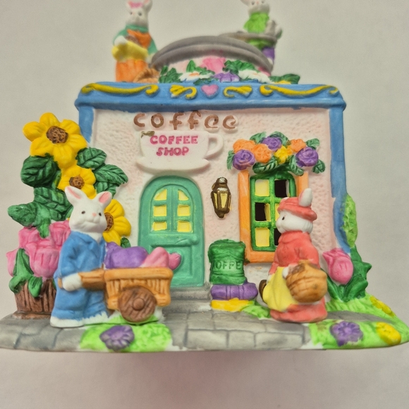Cottontale Other - Ceramic Collectable Cottontale Coffee Shop Village Piece